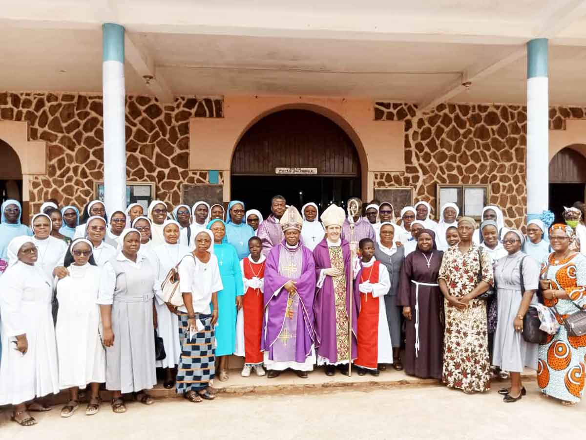 Visite pastorale du Nonce Apostolique