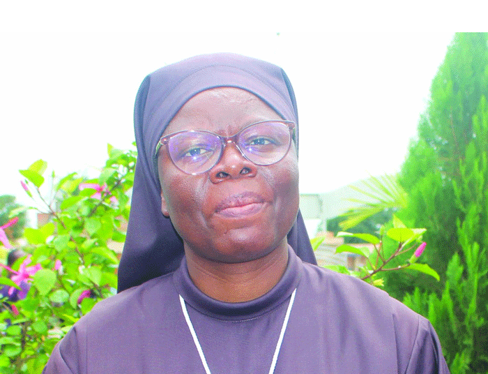 Sœur Solange Houinato élue Supérieure générale